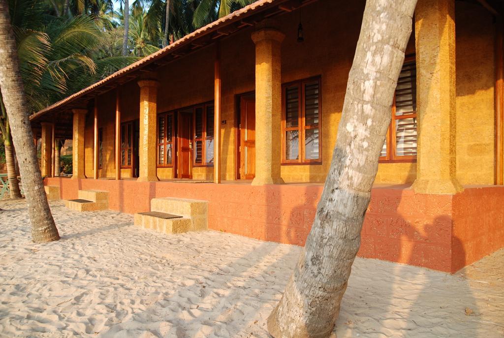 Chera Rocks Beach House Hotel Thottada Habitación foto